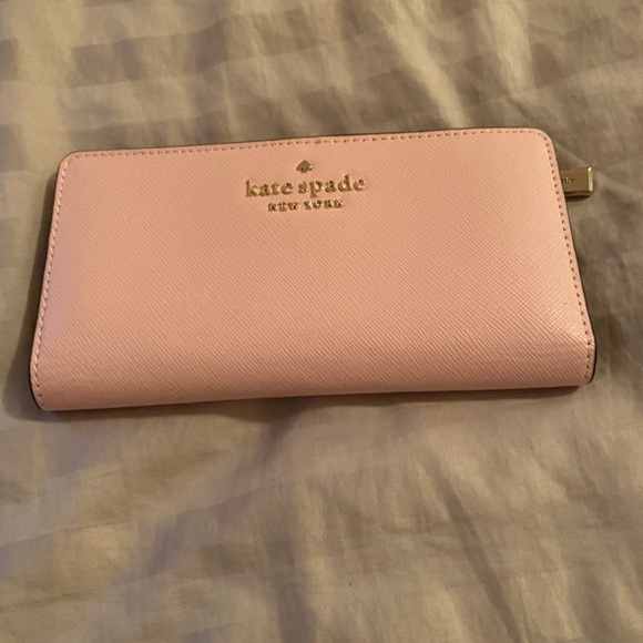 Kate Spade, Large slim bifold leather wallet. New with tags, chalk pink color. - Picture 2 of 10